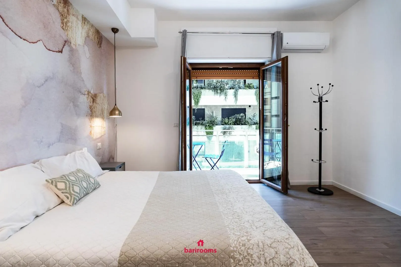 Barirooms - Melo Suites Włochy